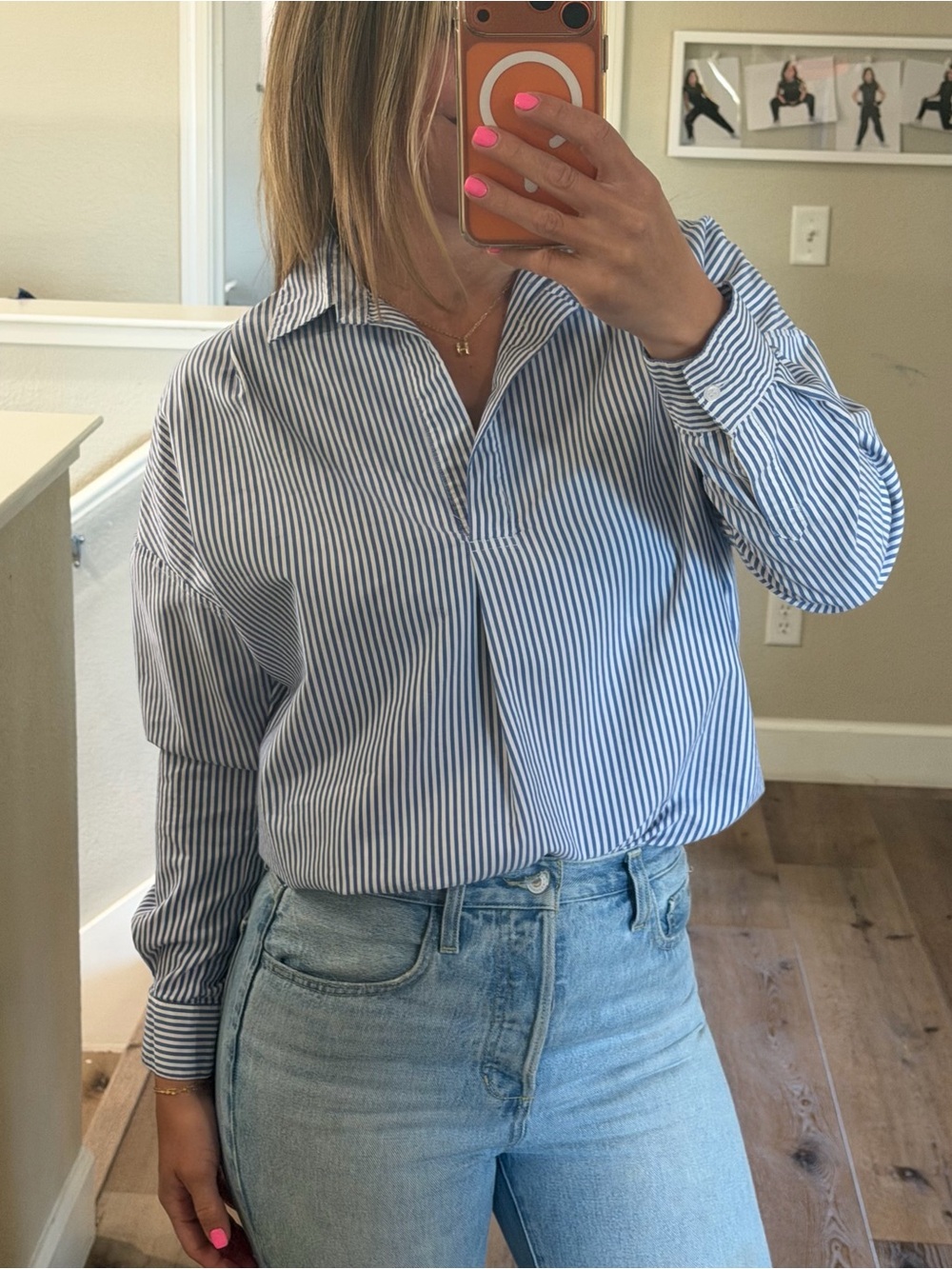T Tahari blue and white striped long sleeve blouse shirt